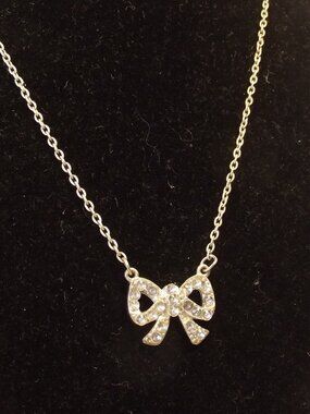 Cute Bow Necklace Vintage Silver Tone Rhinestone Bow